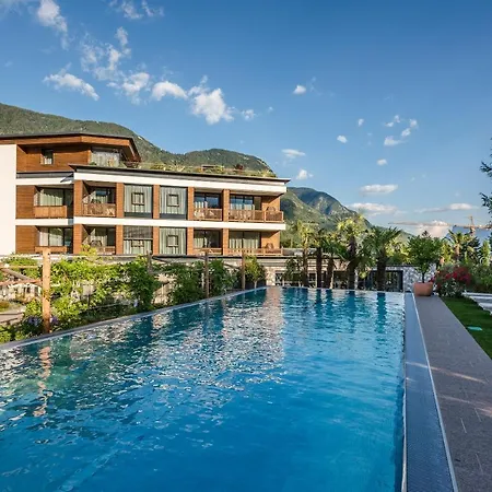 Ansitz Plantiz Отель Мерано