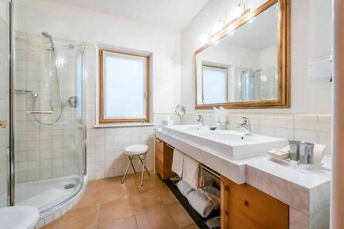 Hotel Ansitz Plantiz 5*