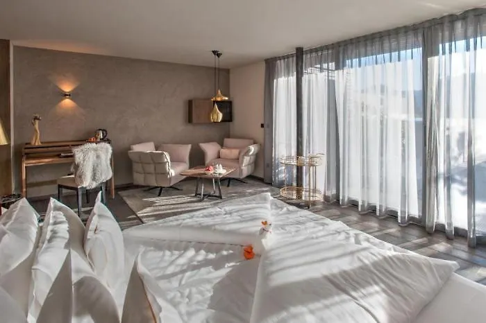 Ansitz Plantiz Hotel